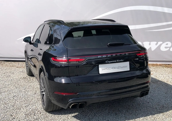 Porsche Cayenne cena 299000 przebieg: 155300, rok produkcji 2018 z Tomaszów Mazowiecki małe 301